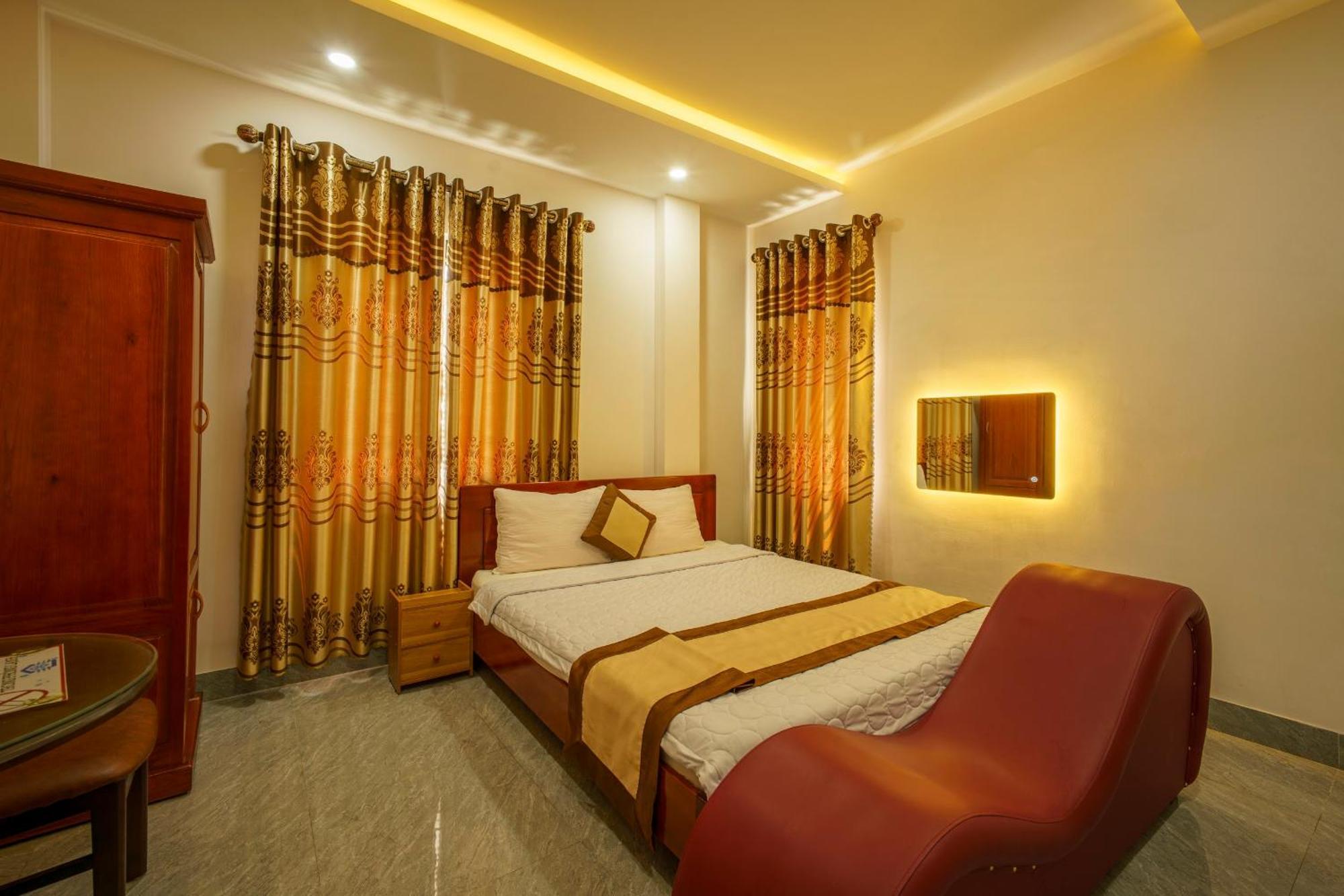 Phu Xuan Hotel Quy Nhon Exteriör bild